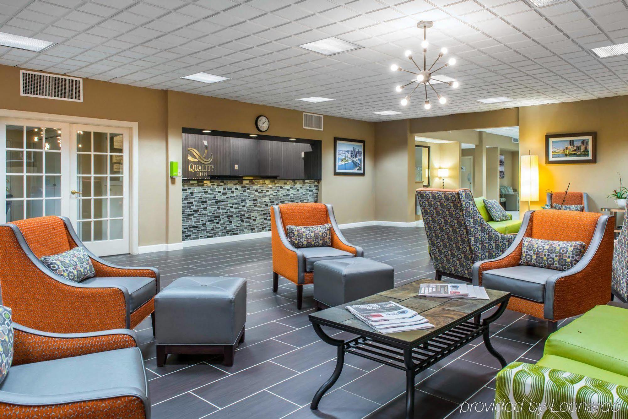 Quality Inn New Kensington Экстерьер фото